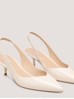 New in Box - Stuart Weitzman Eva 50 slingback - Cream - Patent Leather